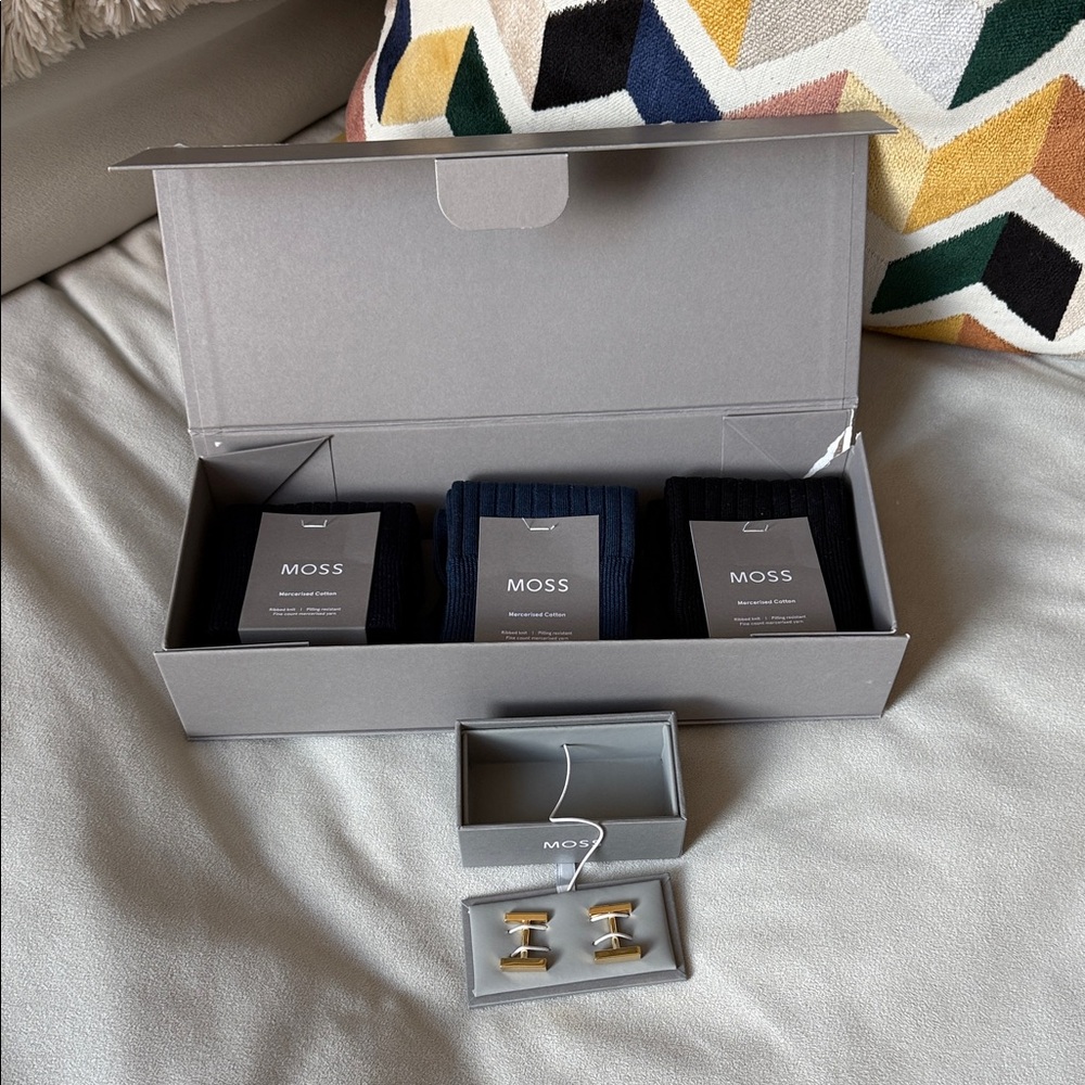 MOSS Men's Sock & Cufflink Gift Set - Navy, Black, Blue